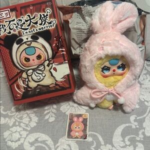 CHICK/BUNNY CAPE I'm Not A Warrior" plush. New.Box opened to verify.Glass eyes.